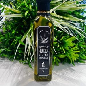 Uncle Paulie's - Extra Virgin Olive Oil- 8.5 oz - 250 MG